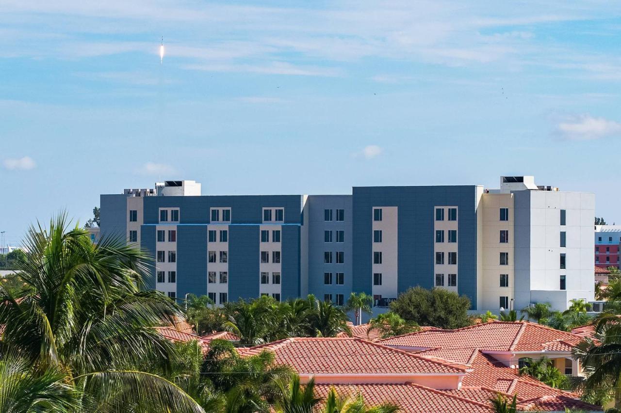 Springhill Suites By Marriott Cape Canaveral Cocoa Beach Экстерьер фото